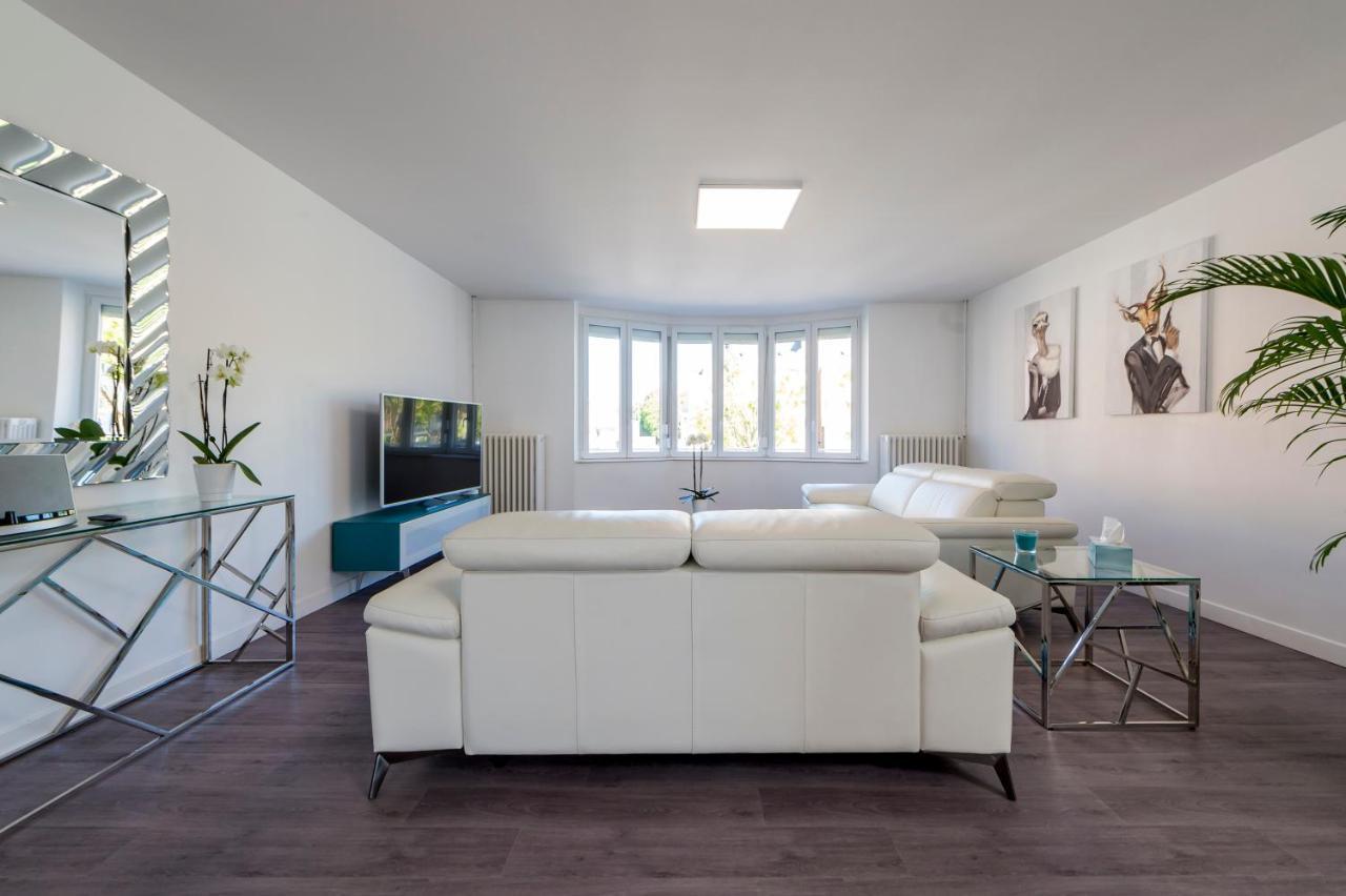 Suites Mana - Le Manaloft, Chic Et Moderne Avec Salle Privee De Fitness En Plein Centre-Ville De Rethel Zewnętrze zdjęcie